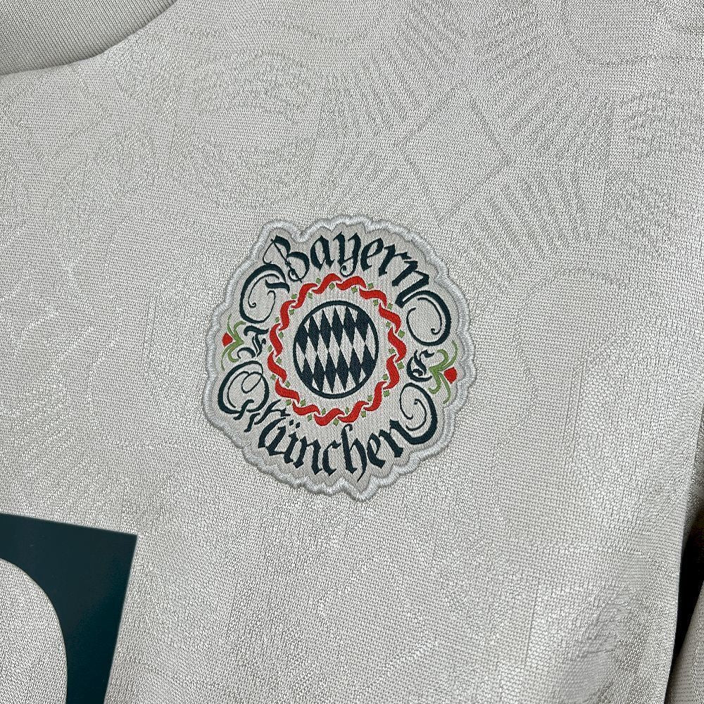 MAILLOT CONCEPT BAYERN MUNICH 2025/2026